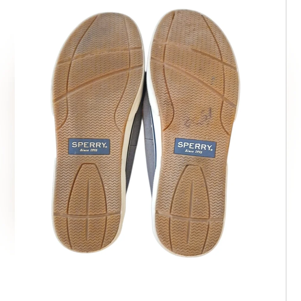 SPERRY Halyard Canvas Top Sider Boat Shoes. Mens. Size 9. Grey/chocolate.